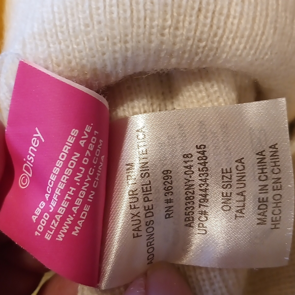 Disney princess Bell| winter hat| toddler one size beauty and the beast hat - Picture 4 of 5